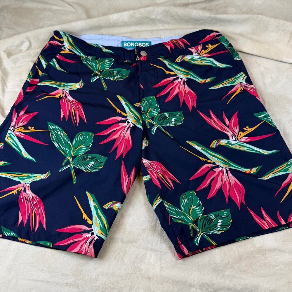 Bonobos Men's Tropical Print Swim Shorts Size 30 Navy and Pink 9” Inseam